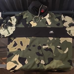 New Balance | Mens Camo Hoody (L)